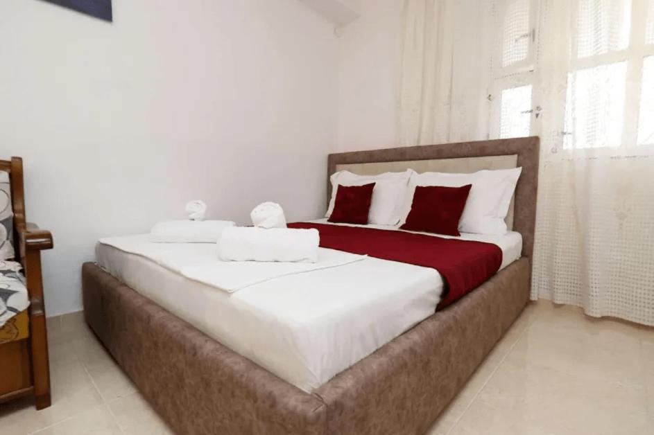 Vila Agolli Vlorë Exteriör bild