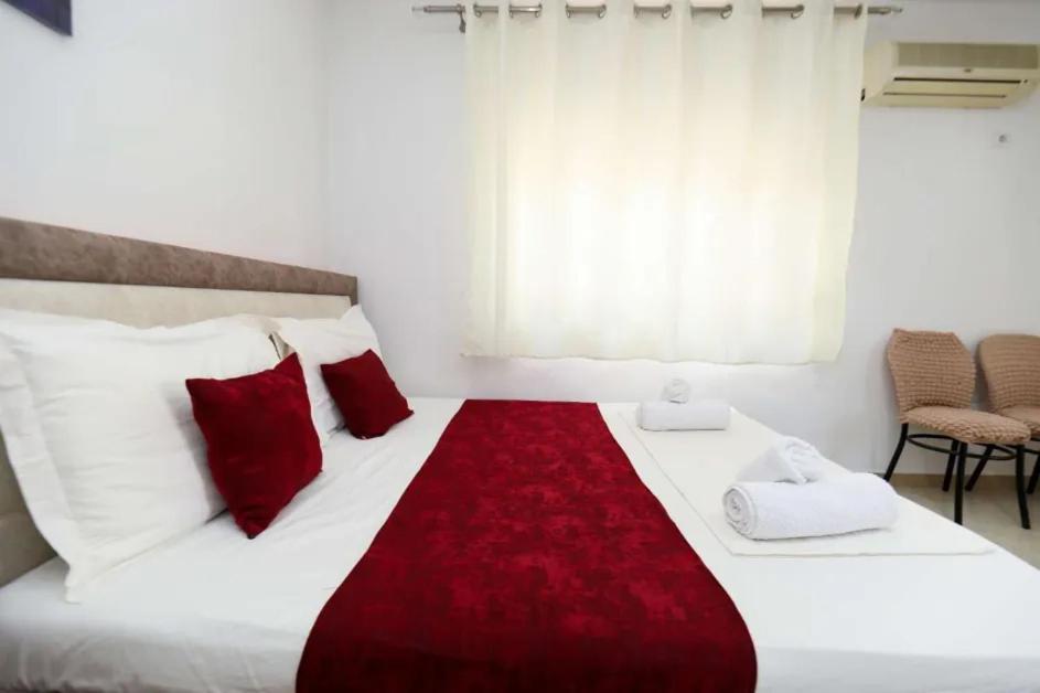 Vila Agolli Vlorë Exteriör bild