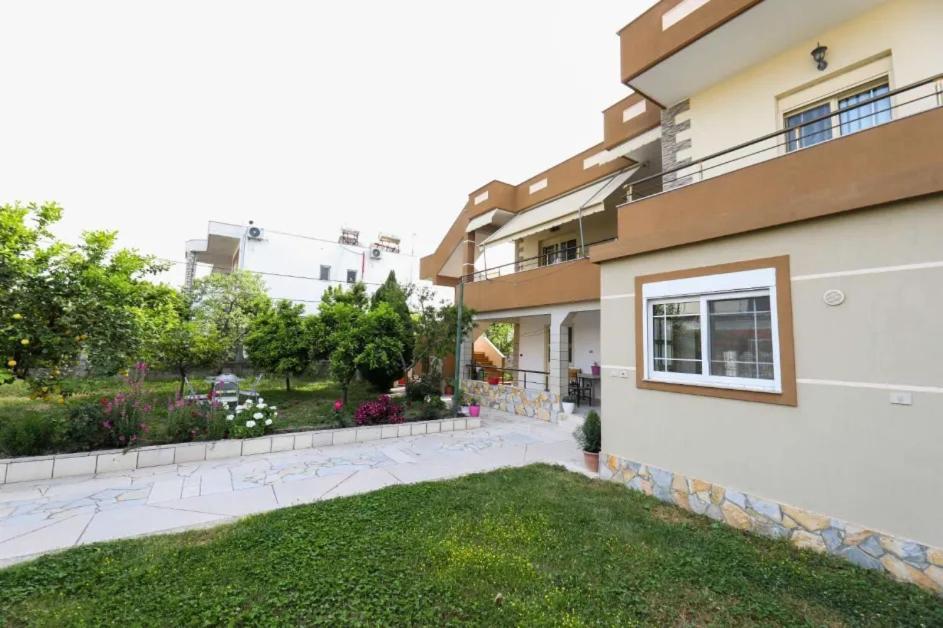 Vila Agolli Vlorë Exteriör bild