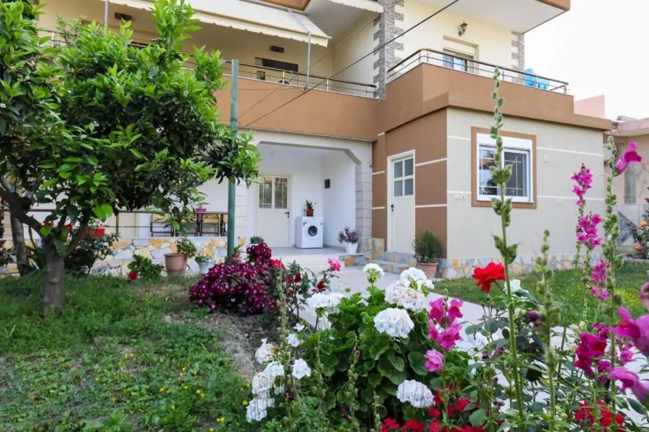 Vila Agolli Vlorë Exteriör bild